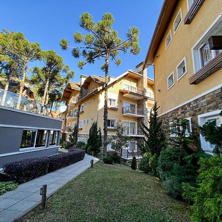 Apto Moderno Com Lareira, Piscina Aquecida E Infra Completo Em Gramado Luaran gambar