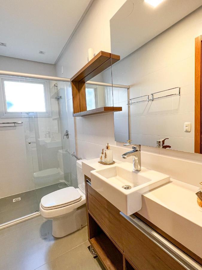 Apto Moderno Com Lareira, Piscina Aquecida E Infra Completo Em Gramado Luaran gambar