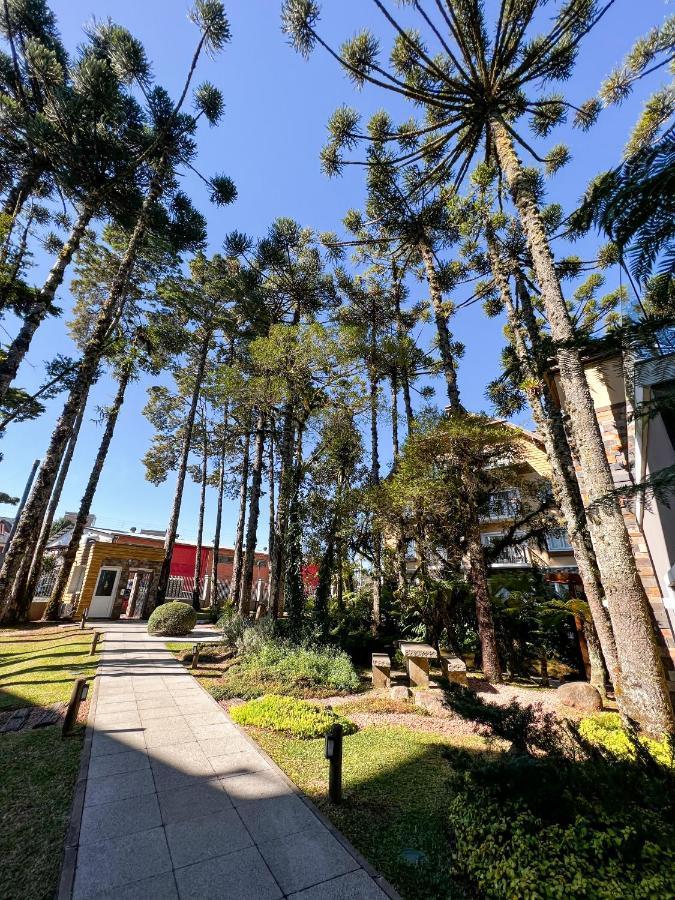 Apto Moderno Com Lareira, Piscina Aquecida E Infra Completo Em Gramado Luaran gambar