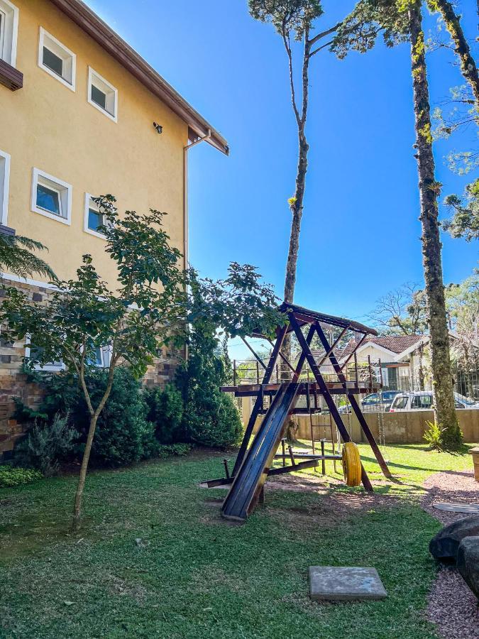 Apto Moderno Com Lareira, Piscina Aquecida E Infra Completo Em Gramado Luaran gambar