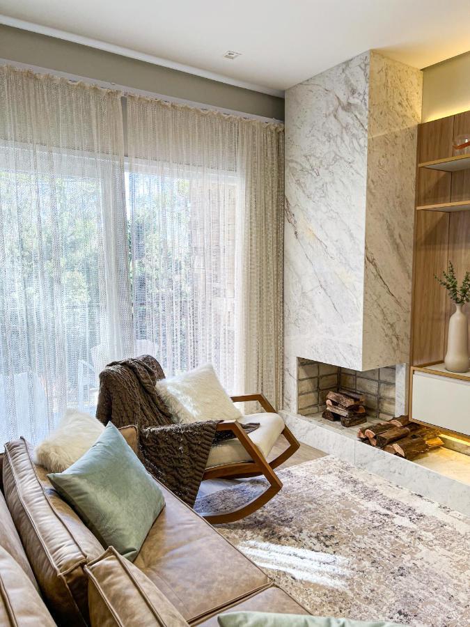 Apto Moderno Com Lareira, Piscina Aquecida E Infra Completo Em Gramado Luaran gambar